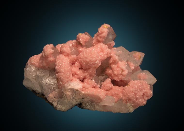 RHODOCHROSITE on QUARTZ